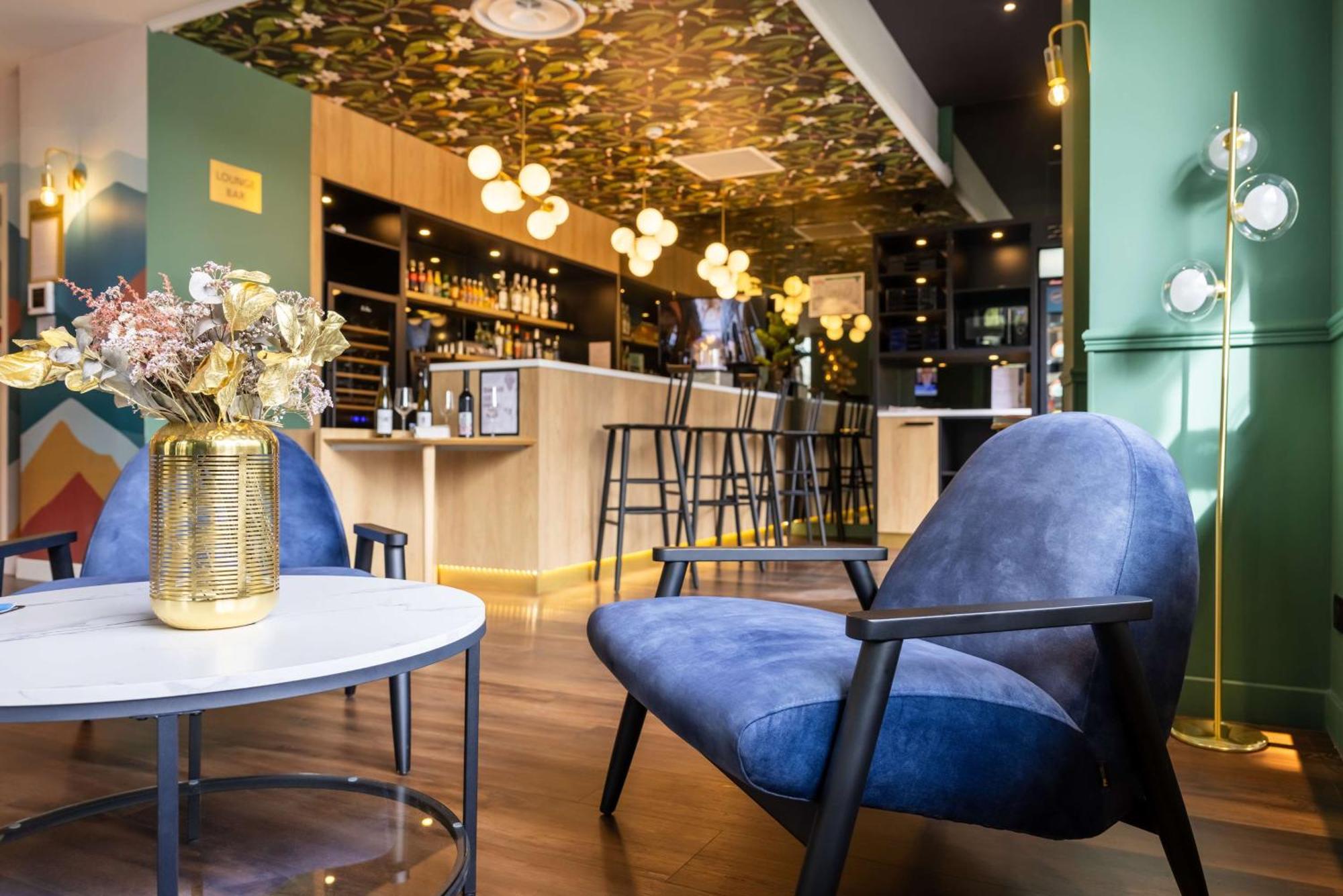 Hotel Moderne, 3*