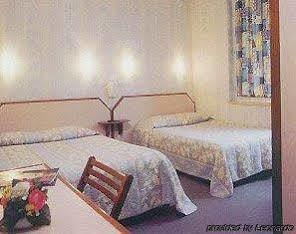 Hotel Moderne, 3*